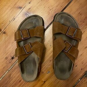 Birkenstock Arizona sandal, suede